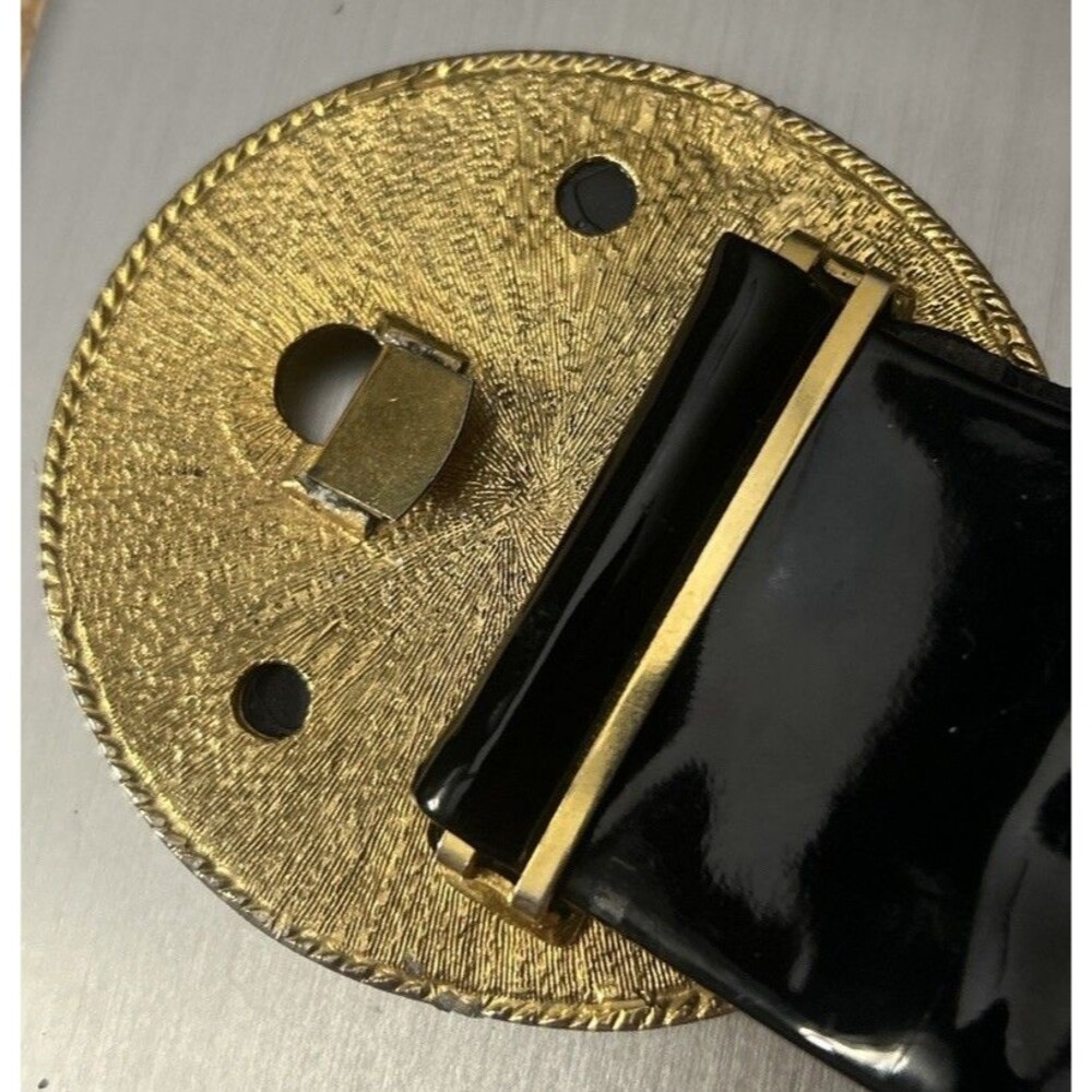 Vintage Saks Fifth Avenue Wide Patent Leather Belt Gold Medallion Baroque 80s - Picture 4 of 8
